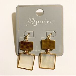 Elegant Gold Mother of Pearl Square Drop Earrings